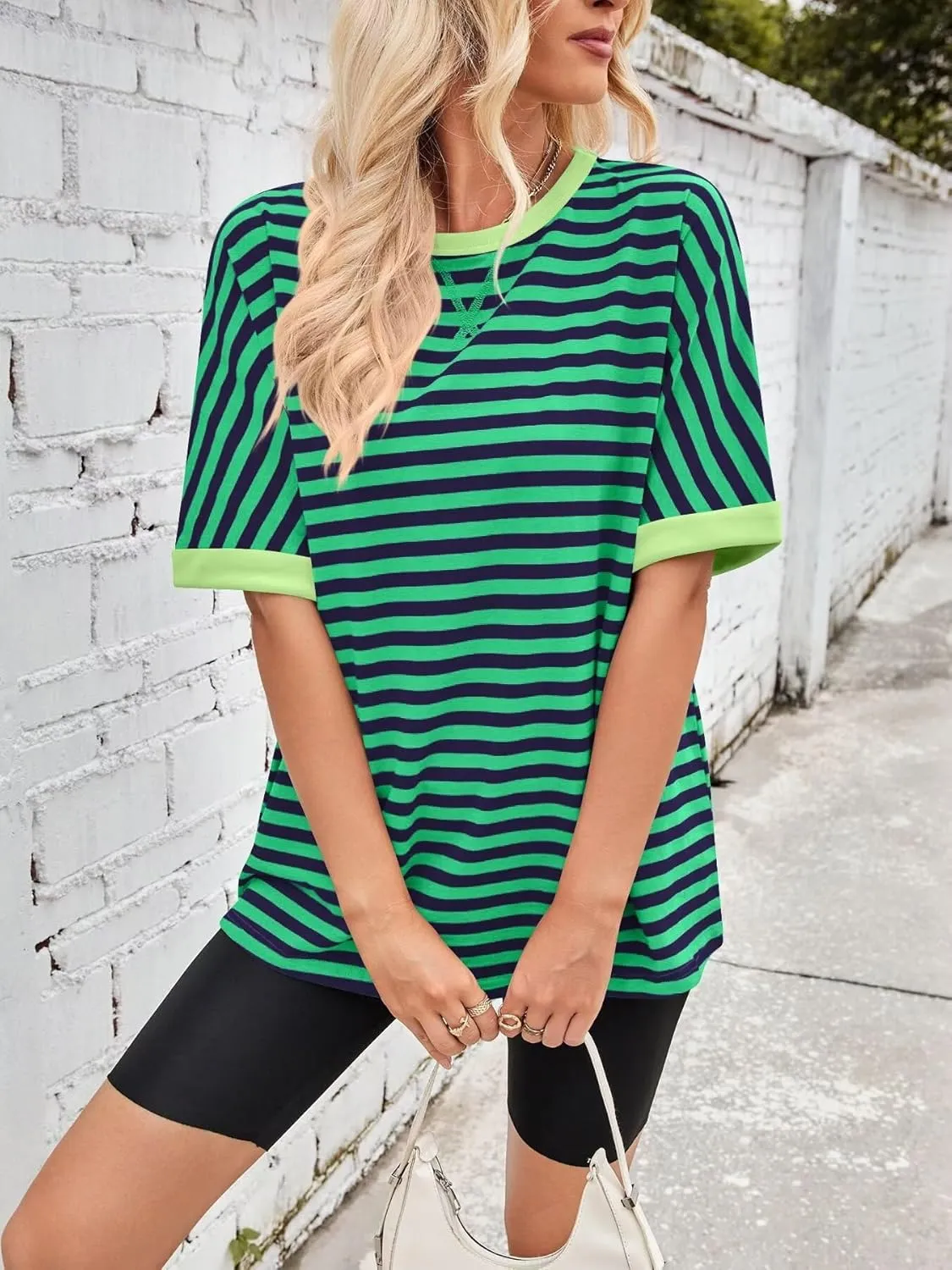 Ahtyeo Women's Oversized T Shirts Striped Loose Fit Short Sleeve Crewneck Summer Tops Casual Basic Tee 2025 Shirts