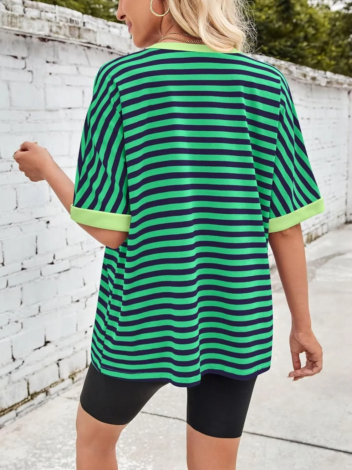 Ahtyeo Women's Oversized T Shirts Striped Loose Fit Short Sleeve Crewneck Summer Tops Casual Basic Tee 2025 Shirts