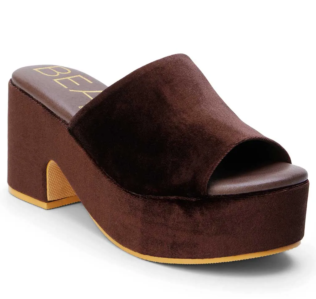 Beach by Matisse Women's Terry Chocolate Velvet