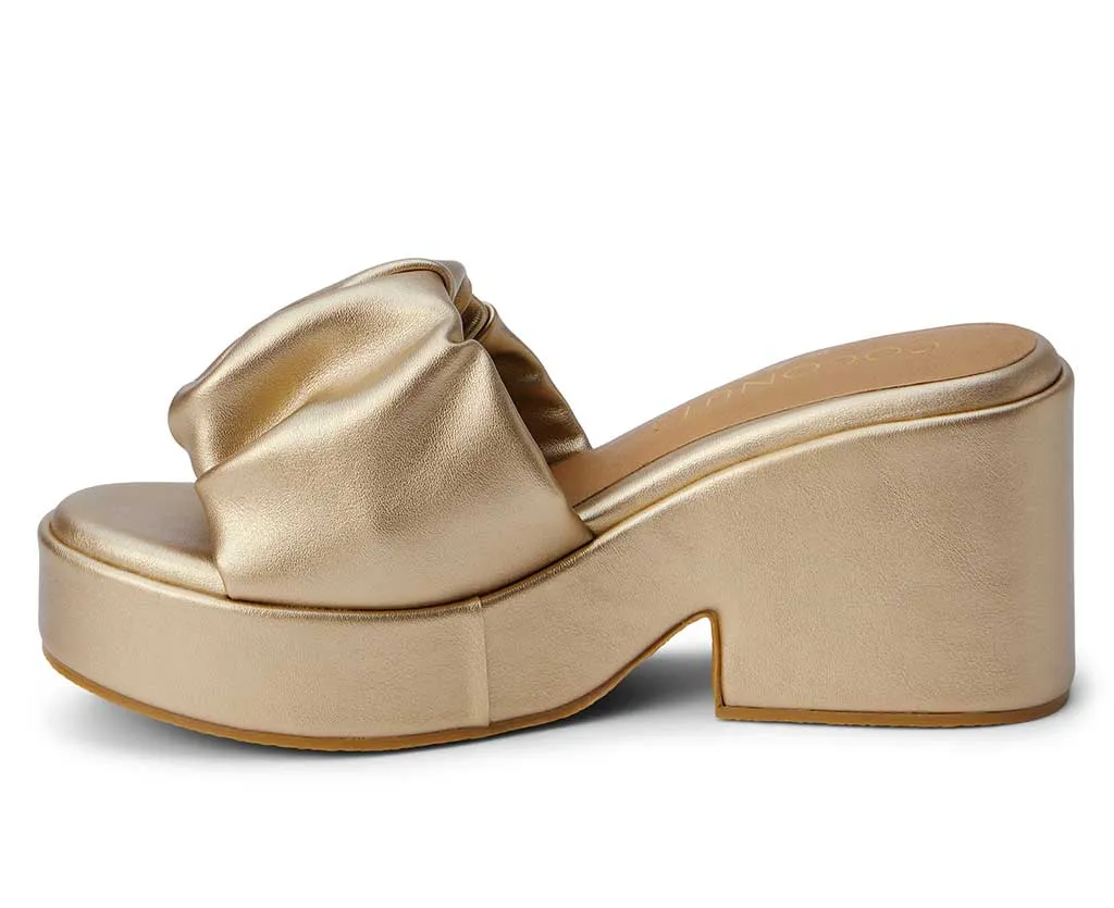 Coconuts by Matisse Women's Rue Gold