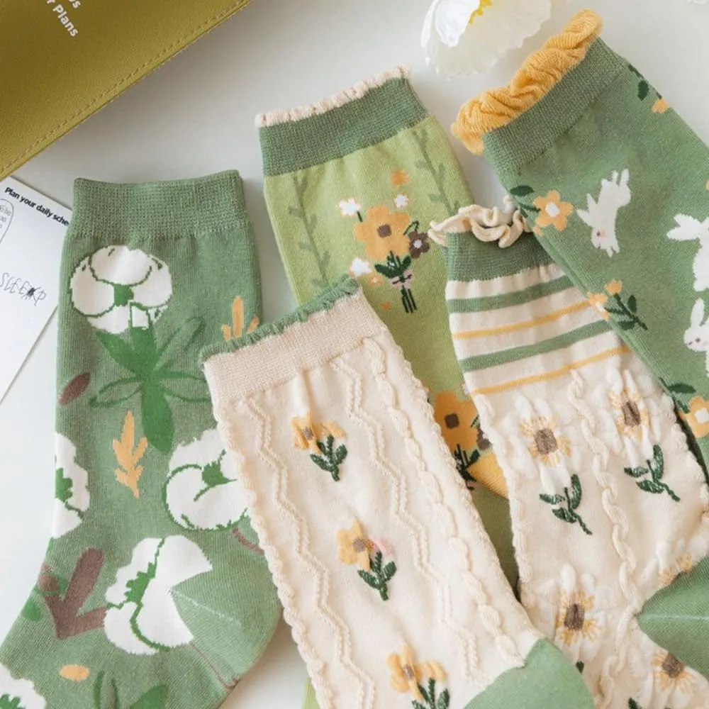 HOMSSEM Floral Crew Socks  5Pair Flower Graphic Soft Cotton Socks for Women, Teen Girls  for Sandals,  Cute Vibrant Colors