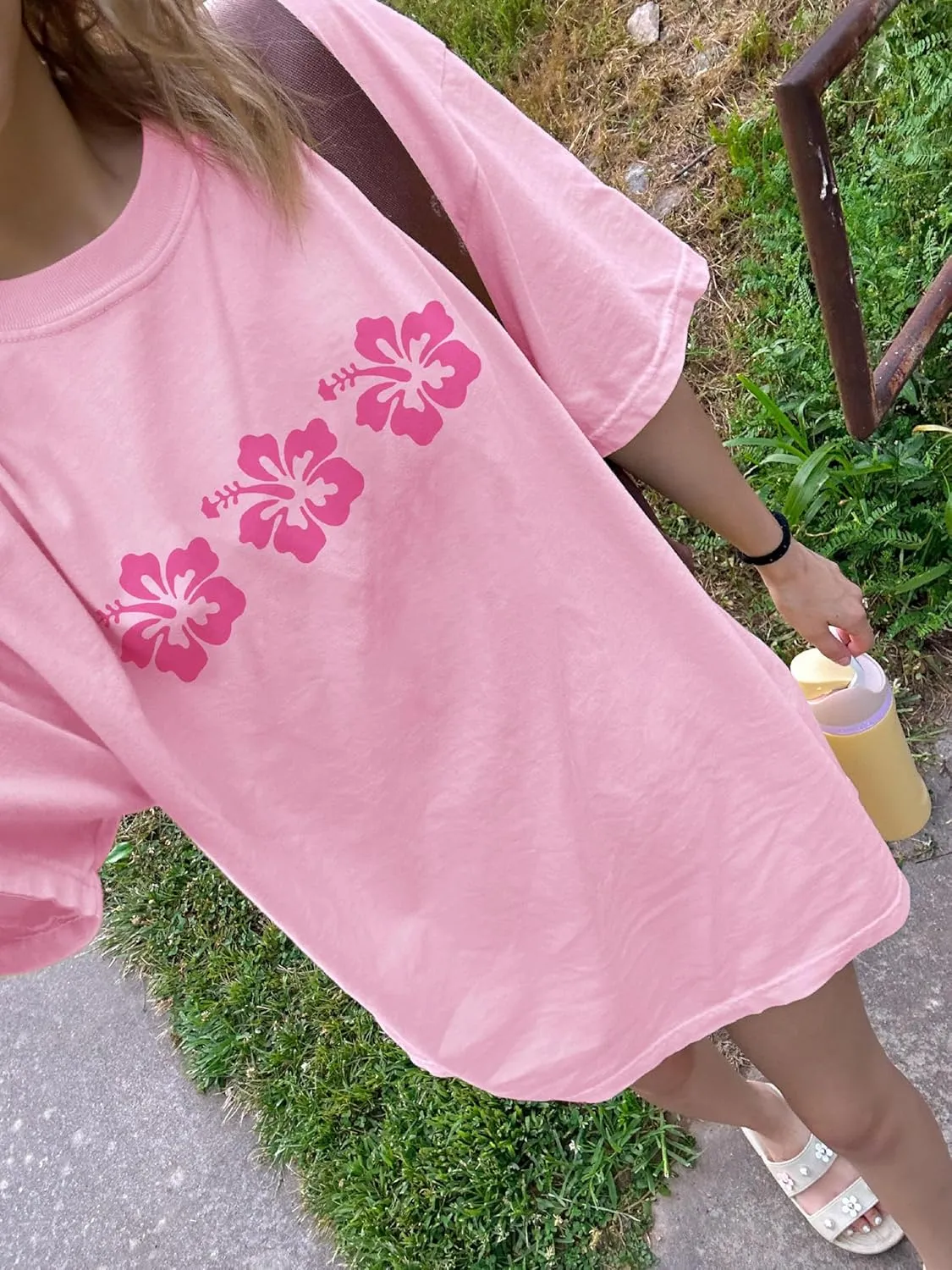 Oversized Graphic Shirts Teen Girls Women Preppy Short Sleeve Crewneck Y2k Floral Tops Aesthetic Summer Baggy Tees