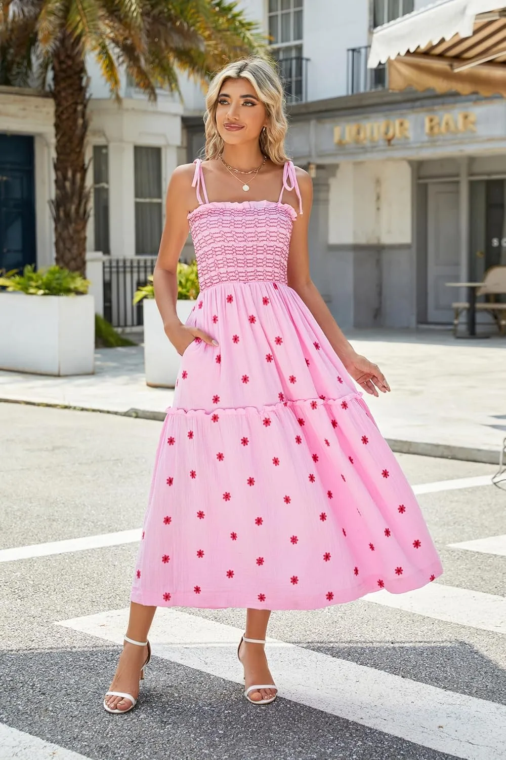 Women Floral Embroidered Maxi Dress Sleeveless Tie Shoulder Smocked Flowy Dress Boho Summer Sundresses with Pockets