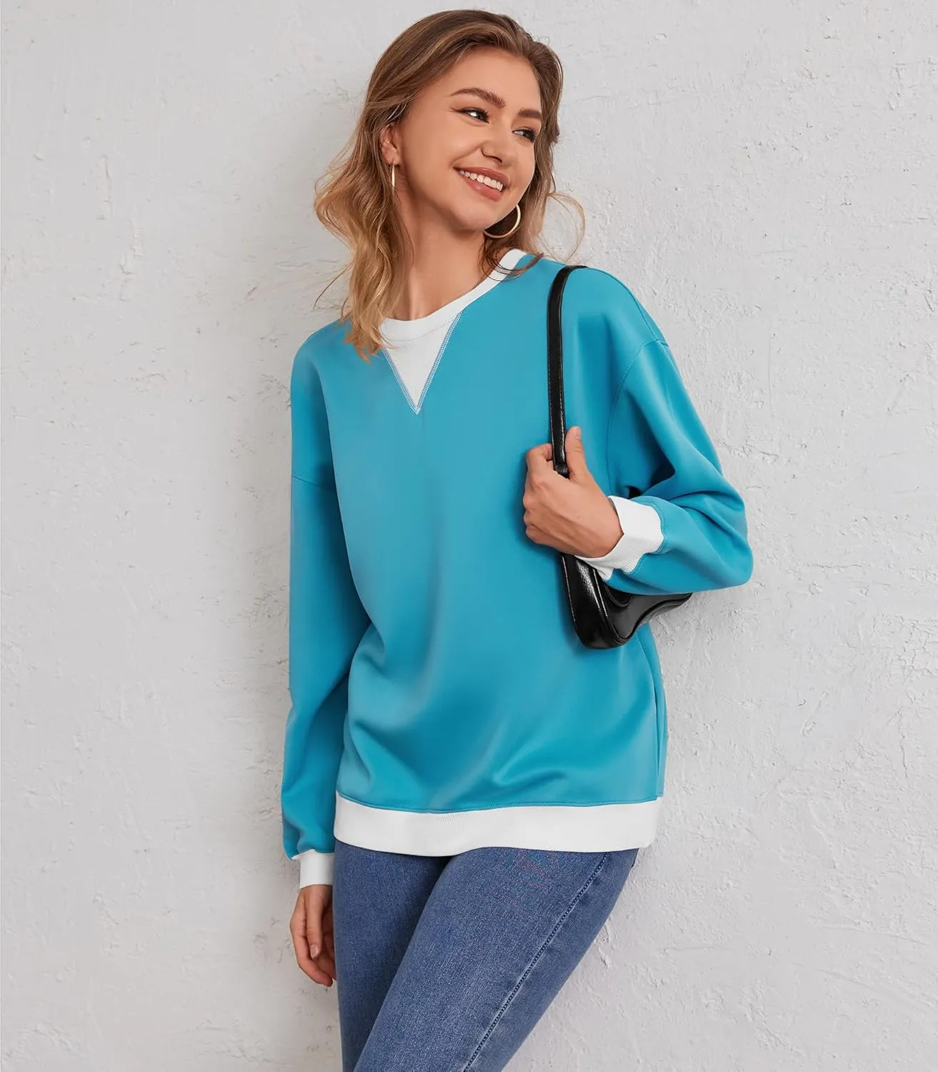 Womens Long Sleeve Color Block Sweatshirts Y2K Crew Neck Oversized Pullover Fall Sweaters Tops with Two Pockets