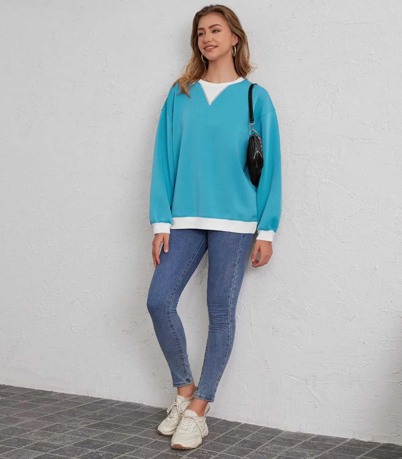 Womens Long Sleeve Color Block Sweatshirts Y2K Crew Neck Oversized Pullover Fall Sweaters Tops with Two Pockets